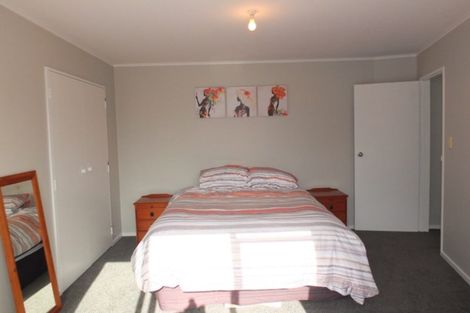 Photo of property in 9 Warren Street, Foxton Beach, Foxton, 4815
