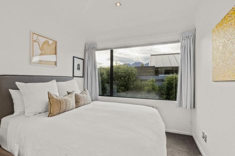 Photo of property in 8 Bretby Court, Jacks Point, Queenstown, 9371