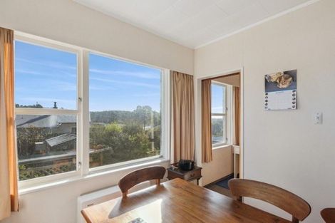 Photo of property in 106 Ruapehu Street, Paraparaumu, 5032