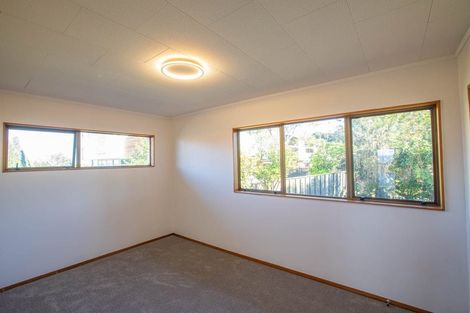 Photo of property in 4 Dalmeny Close, Murrays Bay, Auckland, 0630