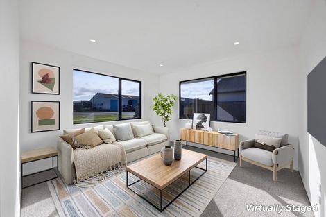 Photo of property in 72 Turuturu Road, Hawera, 4674