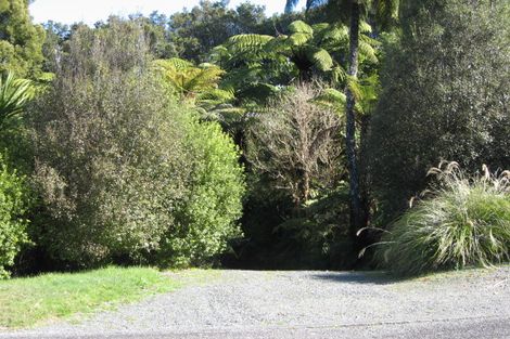 Photo of property in 67 Kaiuru Avenue, Pukawa Bay, Turangi, 3381