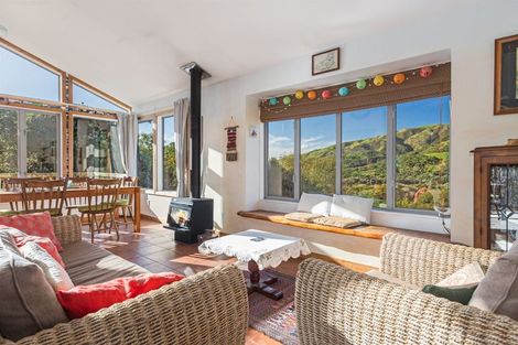 Photo of property in 76 Sea Vista Drive, Pukerua Bay, 5026