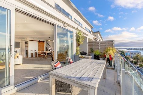 Photo of property in Latitude 41, 41/269 Wakefield Quay, Stepneyville, Nelson, 7010