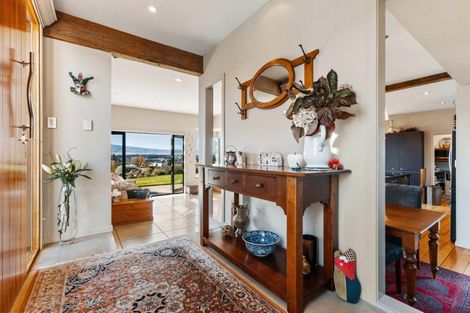 Photo of property in 10 Old Golf Course Road, Bridge Hill, Alexandra, 9320