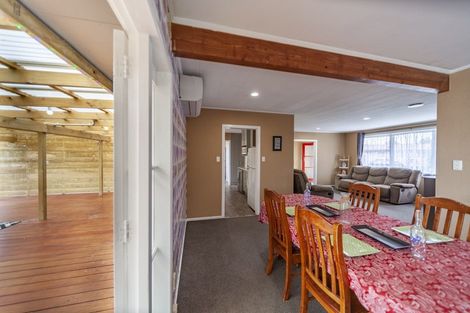 Photo of property in 1 Laws Place, Pirimai, Napier, 4112