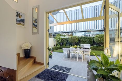 Photo of property in 2/23 Napier Street, Freemans Bay, Auckland, 1011