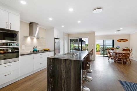 Photo of property in 5 Riverglen Drive, Haruru, 0204