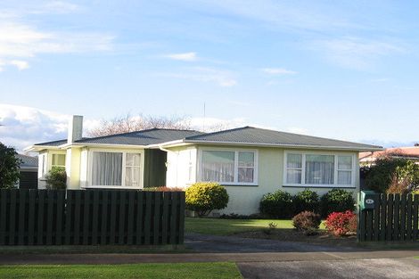 Photo of property in 32 Windsor Street, Terrace End, Palmerston North, 4410