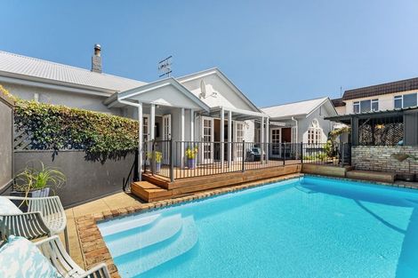 Photo of property in 209 Fourteenth Avenue, Tauranga South, Tauranga, 3112