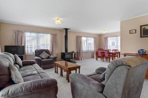 Photo of property in 18 Millhaven Place, Otaki, 5512