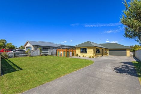 Photo of property in 158 Kelvin Grove Road, Kelvin Grove, Palmerston North, 4414