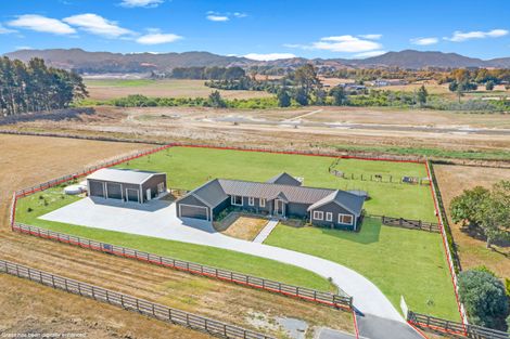 Photo of property in 6 Diane Place, Te Kowhai, Hamilton, 3288