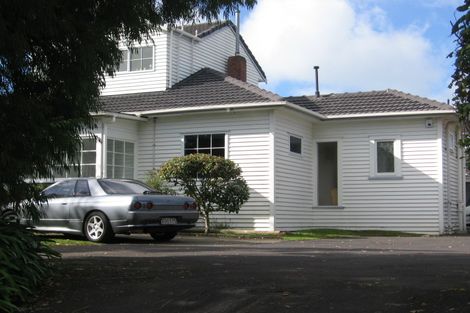 Photo of property in 343 East Coast Road, Mairangi Bay, Auckland, 0630