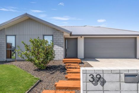 Photo of property in 39 Nethercote Way, Rolleston, 7614