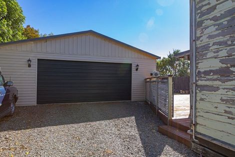 Photo of property in 35 Harrison Street West, Featherston, 5710