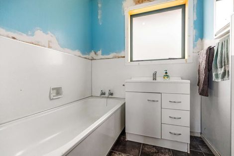 Photo of property in 3 Euan Street, Mangakakahi, Rotorua, 3015