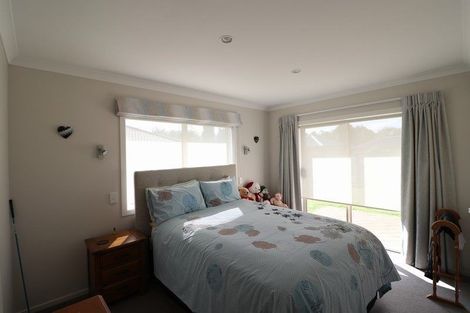Photo of property in 3 Gilligan Close, College Estate, Whanganui, 4500