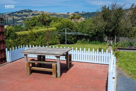 Photo of property in 9 Athol Place, Ravensbourne, Dunedin, 9022