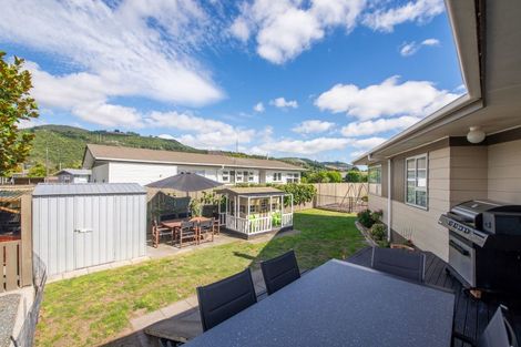 Photo of property in 15 Fenruss Street, Fairy Springs, Rotorua, 3015