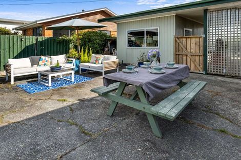 Photo of property in 20 Whitcombe Terrace, Hokitika, 7810