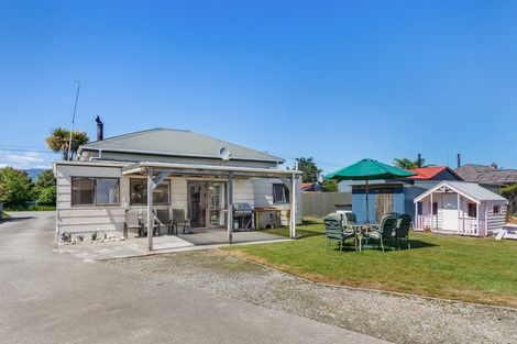 Photo of property in 63 Wakefield Street, Westport, 7825