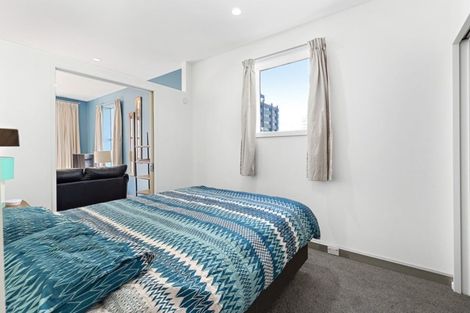 Photo of property in Atrium Towers, 8e/154 The Terrace, Wellington Central, Wellington, 6011