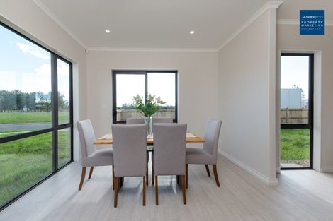 Photo of property in 26 Paso Fino Crescent, Karaka, Papakura, 2113