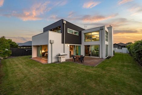 Photo of property in 12 Reka Street, Parklands, Christchurch, 8083