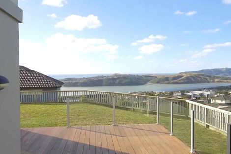 Photo of property in 12 Kahurangi Heights, Aotea, Porirua, 5024