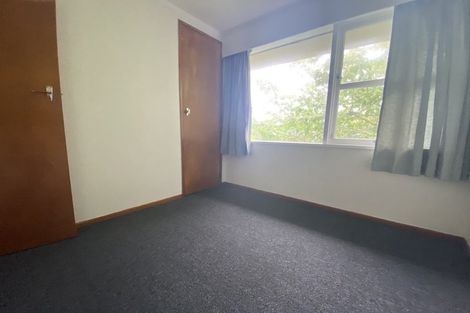 Photo of property in 44 Churton Drive, Churton Park, Wellington, 6037