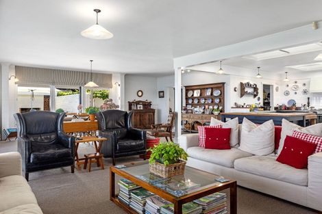 Photo of property in 8377 State Highway 35, Whanarua Bay, Te Kaha, 3199