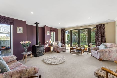 Photo of property in 20 Pohutukawa Crescent, Parklands, Christchurch, 8083