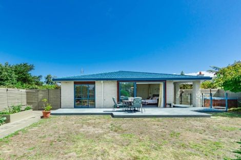 Photo of property in 6 Avion Terrace, Raumati Beach, Paraparaumu, 5032