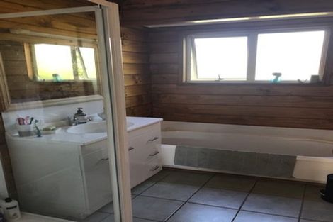 Photo of property in 2/51a Vincent Street, Howick, Auckland, 2014