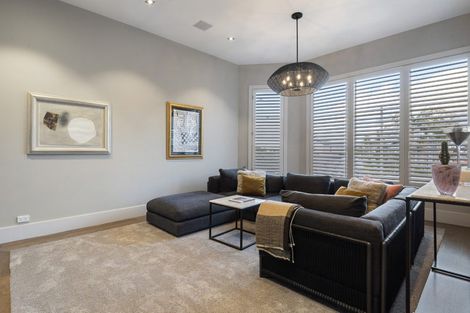 Photo of property in 62 St Marys Road, Saint Marys Bay, Auckland, 1011