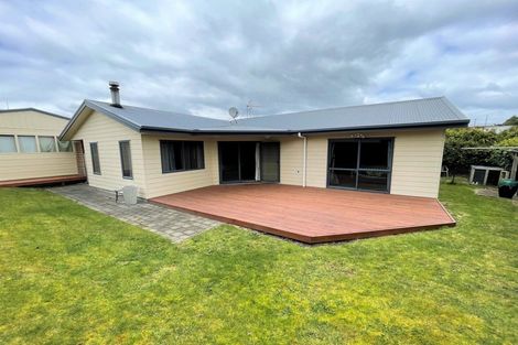 Photo of property in 2/127 Elizabeth Street, Tauhara, Taupo, 3330