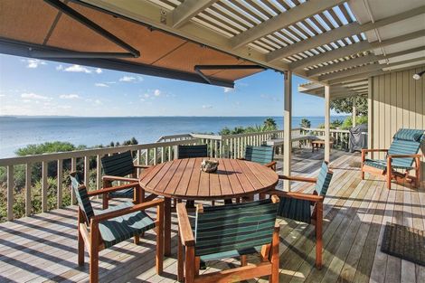 Photo of property in 107 Torkar Road, Clarks Beach, 2122