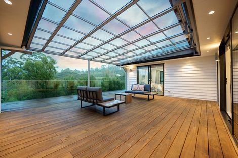 Photo of property in 7 Kaimai Avenue, Massey, Auckland, 0614