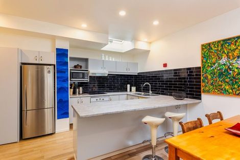 Photo of property in Henry Walton Flats, 3/2 Upper Queen Street, Auckland Central, Auckland, 1010