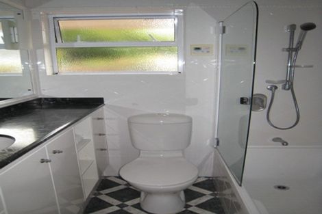 Photo of property in 1/14a Fenwick Avenue, Milford, Auckland, 0620