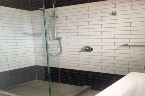 Photo of property in 28 Camperdown Road, Miramar, Wellington, 6022