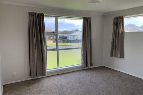 Photo of property in 51 Morgan Crescent, Levin, 5510