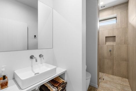 Photo of property in 10 Avignon Place, Fairhall, 7272