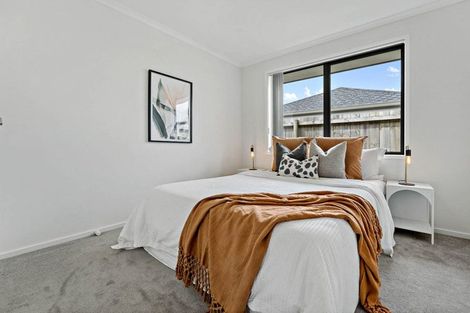 Photo of property in 17 Olivia Road, Pukekohe, 2120