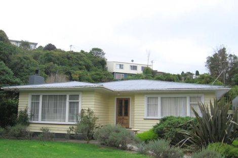 Photo of property in 54 The Drive, Tawa, Wellington, 5028