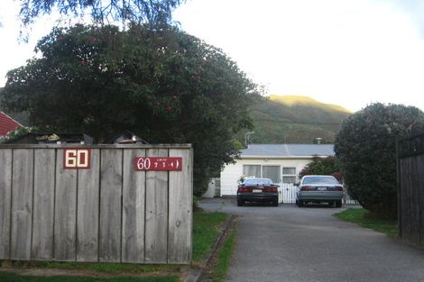 Photo of property in 2/60 Waiwhetu Road, Waiwhetu, Lower Hutt, 5010