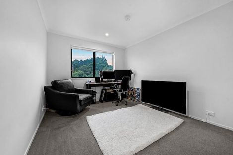 Photo of property in 4 Matairangi Avenue, Totara Heights, Auckland, 2105