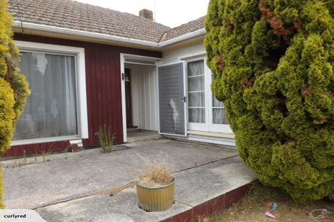 Photo of property in 53 Swiss Avenue, Gonville, Whanganui, 4501