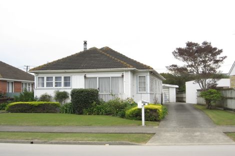 Photo of property in 73 Hewer Crescent, Naenae, Lower Hutt, 5011